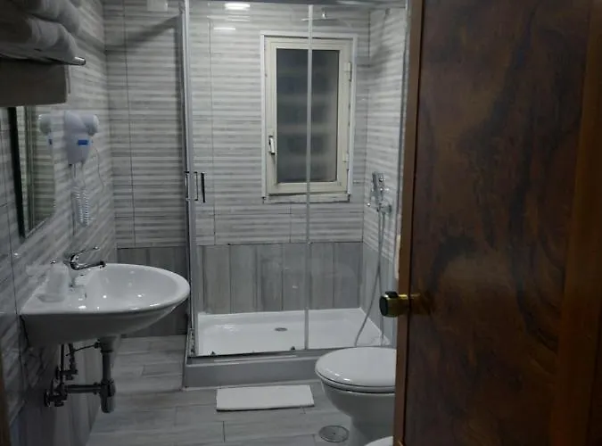 Luna Rossa 3* Neapol