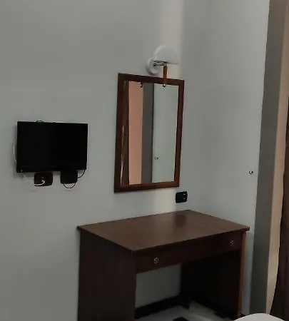 Luna Rossa 3* Nápoly