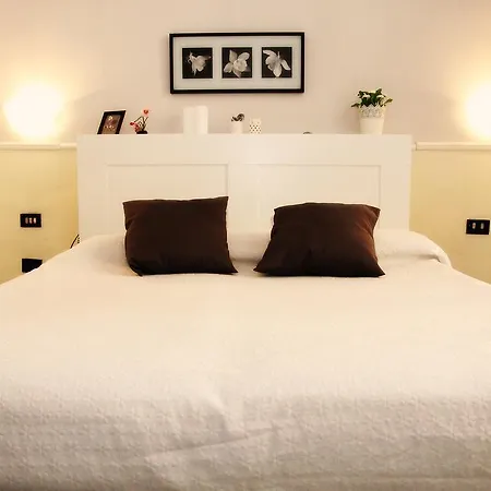 Luna Rossa 3* Nápoly