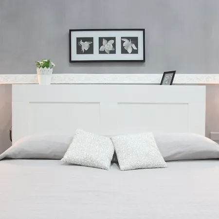 Luna Rossa Szálloda